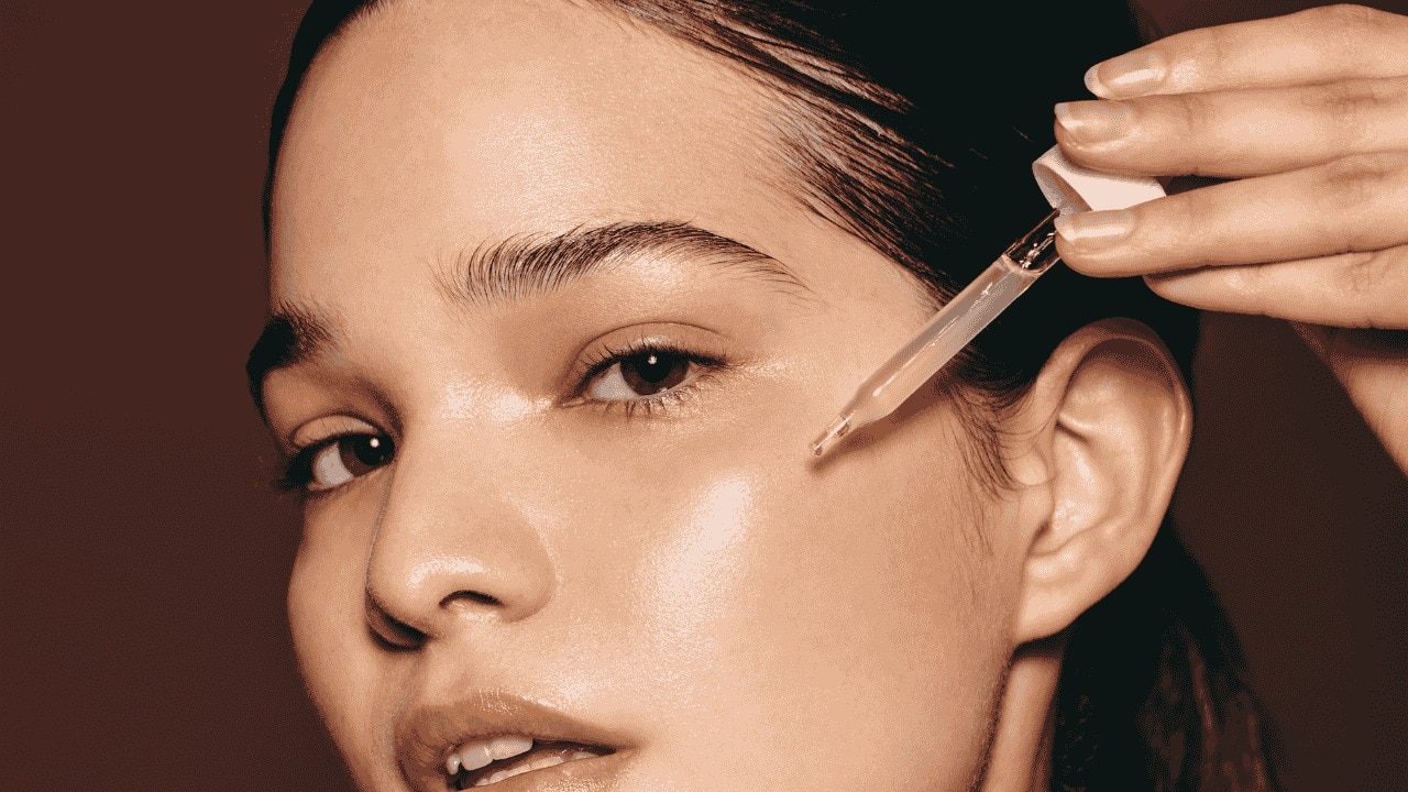 How Does Salicylic Acid Work on Skin