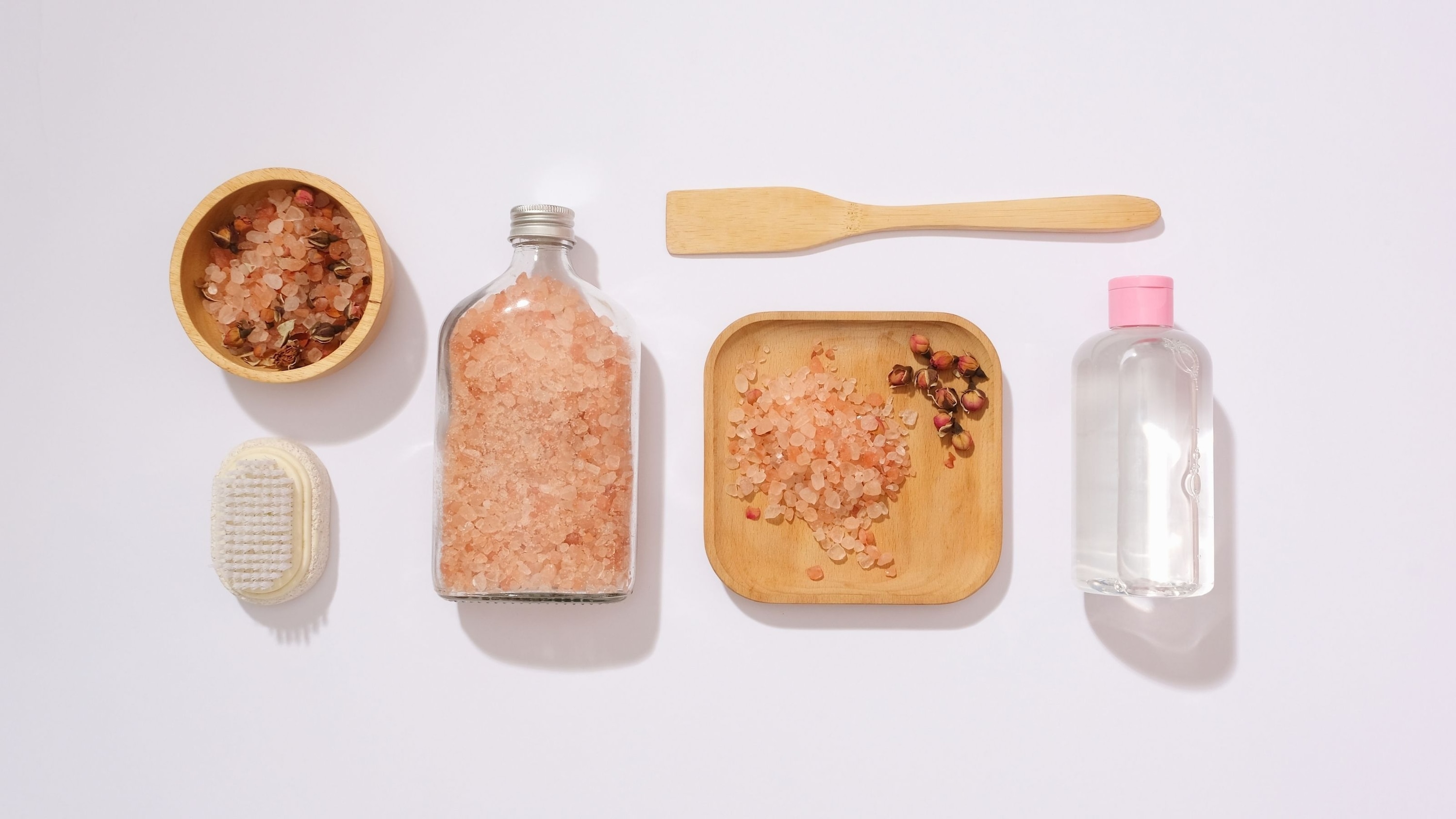 Himalayan Salt as Hydrating Toner