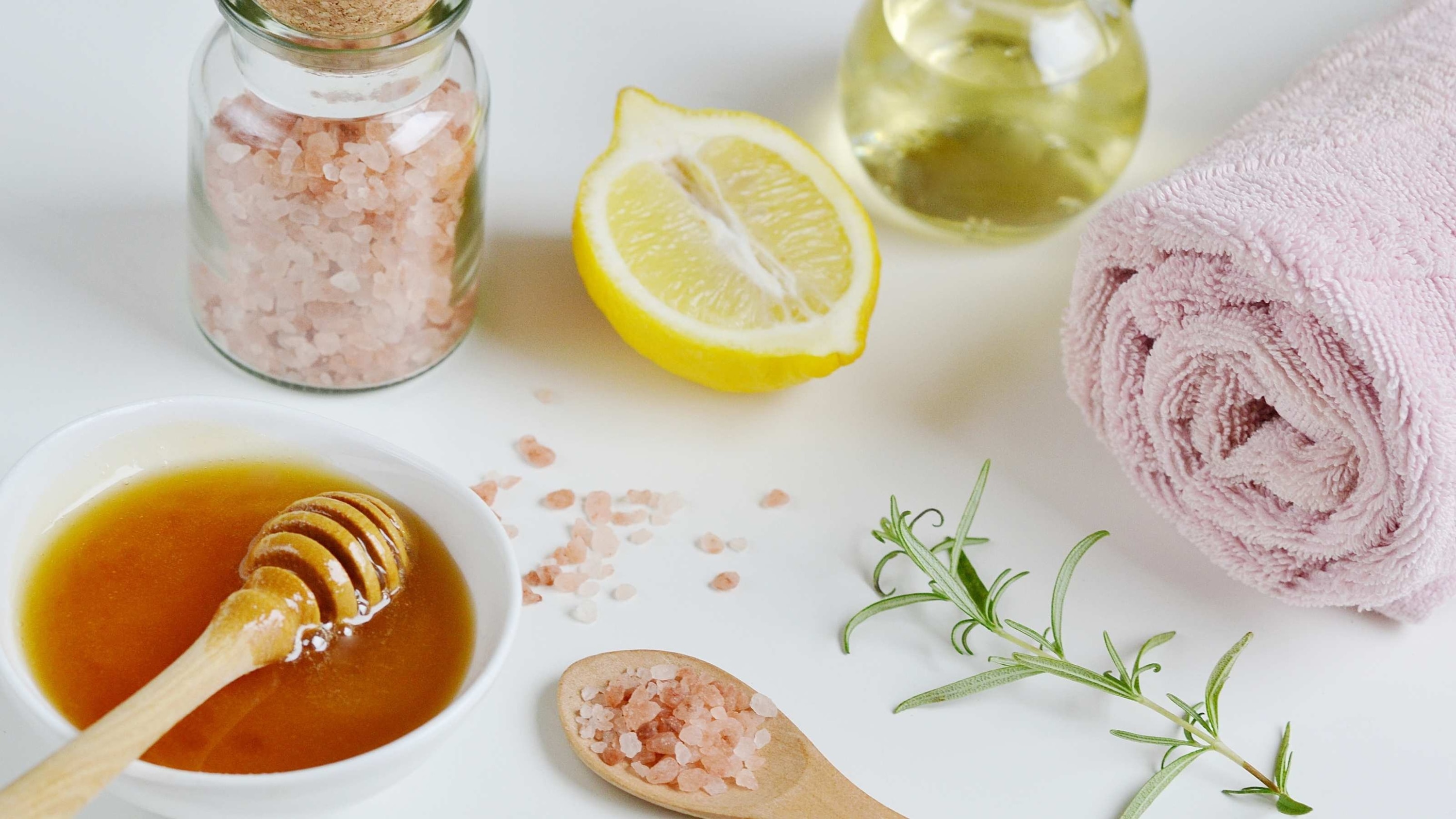 Himalayan Salt Face Mask for pH Balancing Mask