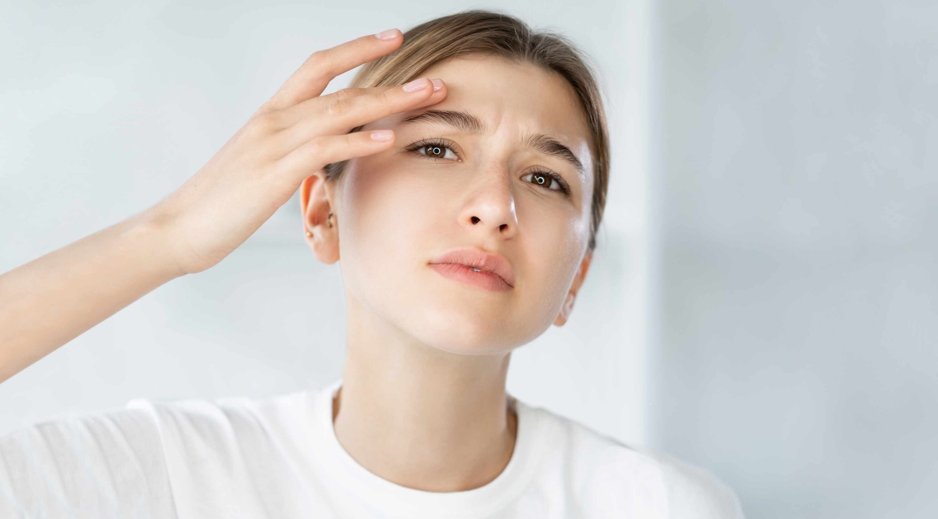 Fights Acne and Blemishes