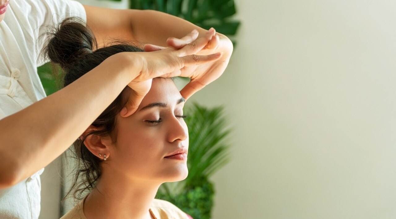 Is Face-Slapping Massage Right for You?