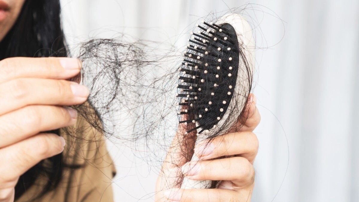 Benefit: Reverses hairfall