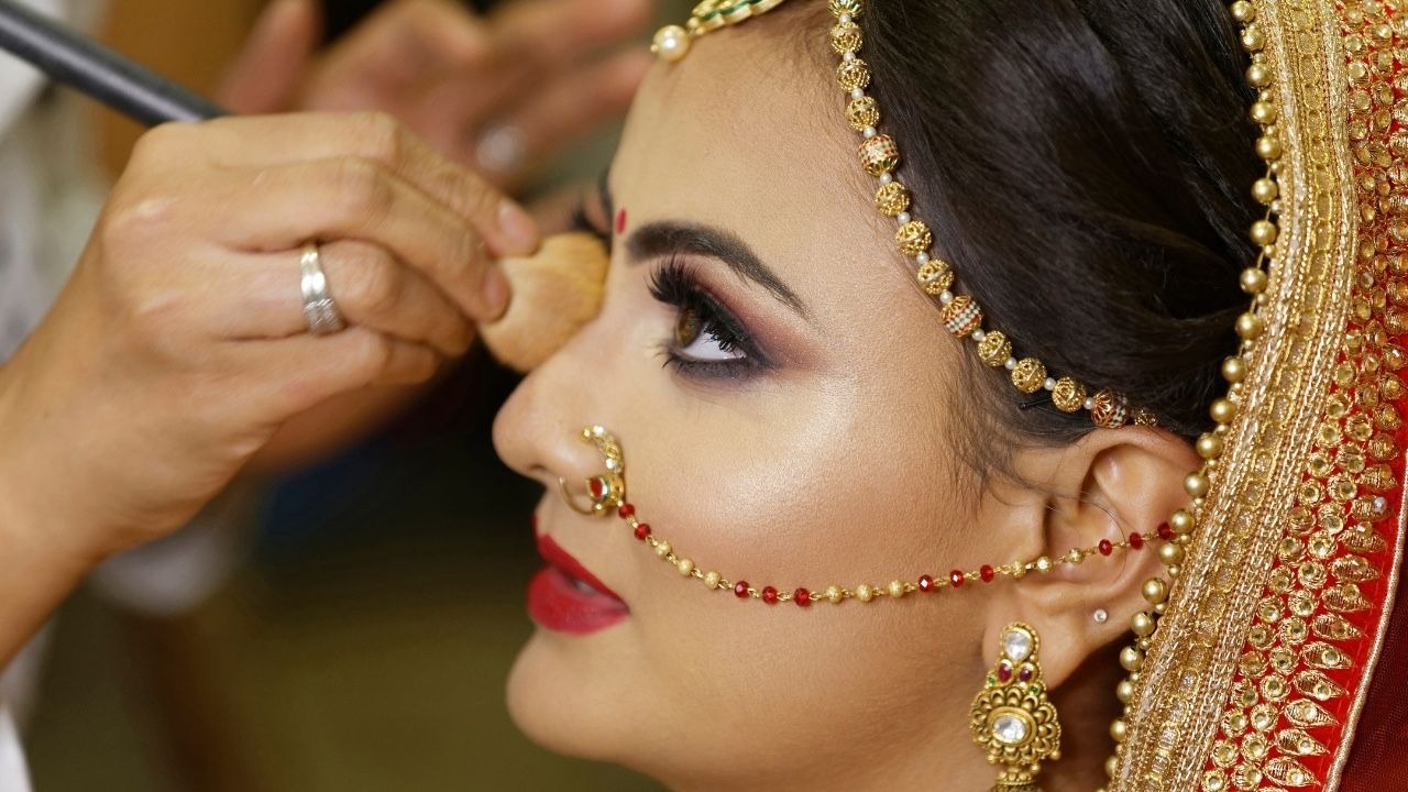 Extra Bridal Makeup Tips for Different Skin Types