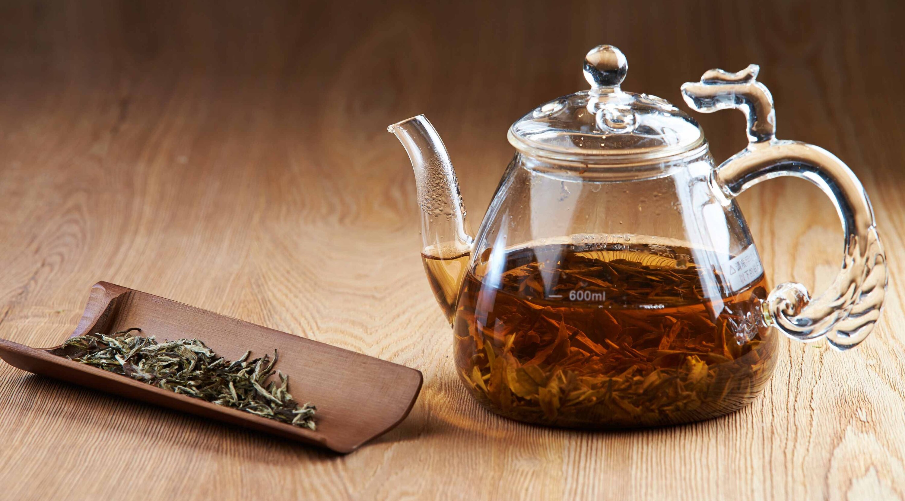 How to Use Black Tea for Skin Care: Simple DIYs