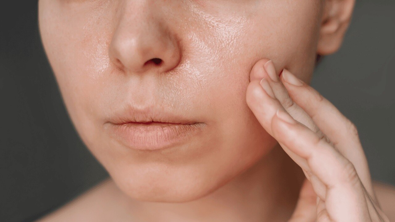 Mattifying Primers: Best for Oily Skin