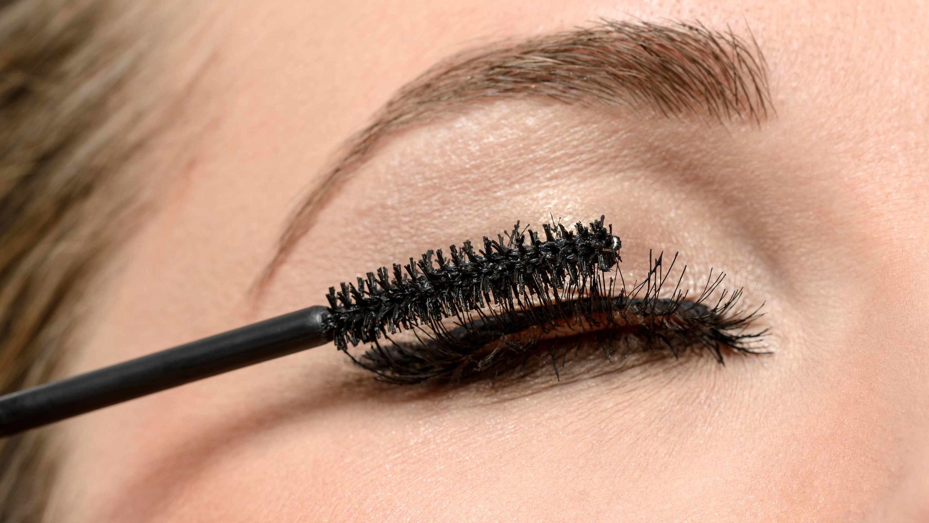 Pumping the Mascara Wand