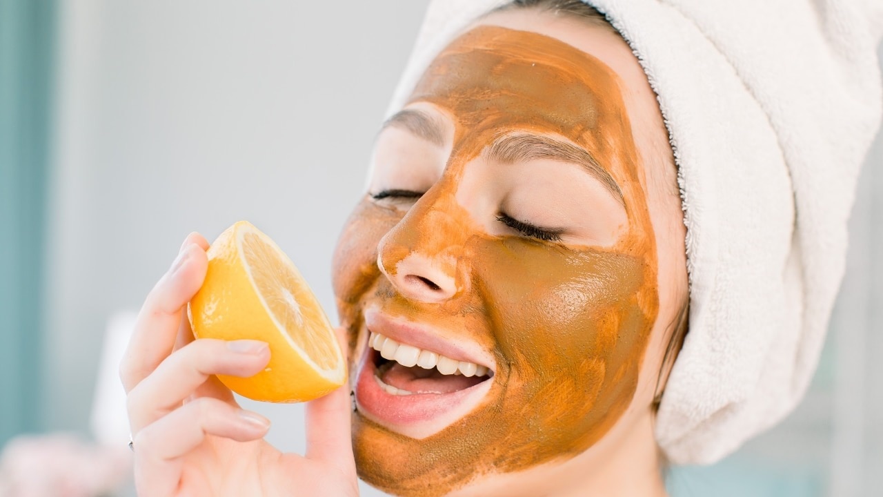 Egg-white-and-oranges-mask