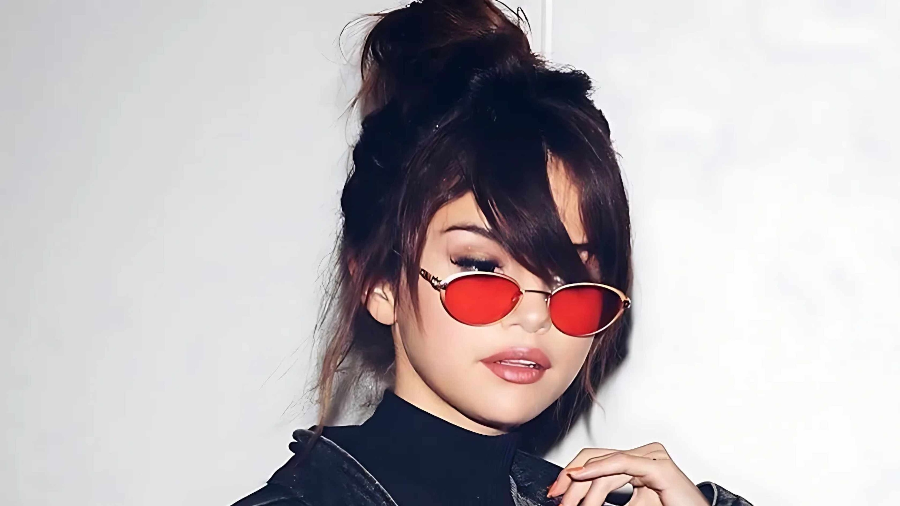 Bun Hairstyles For Round Face