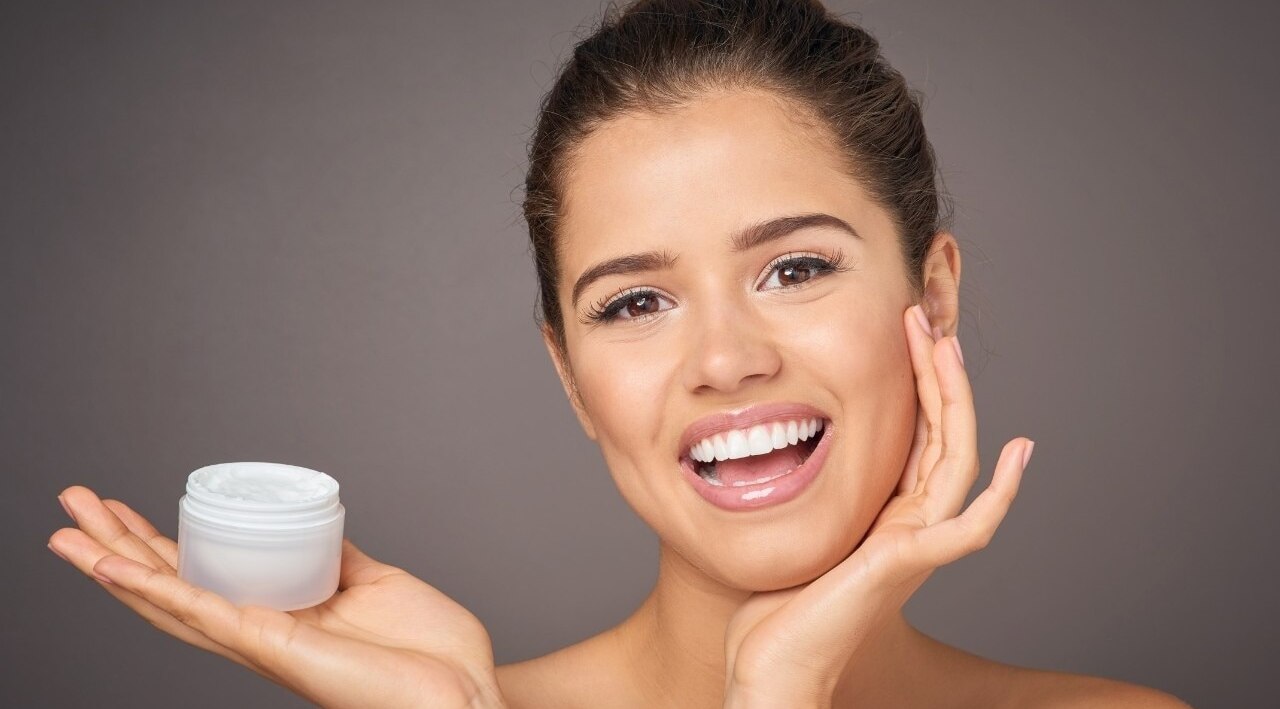 Enhances Skincare Absorption