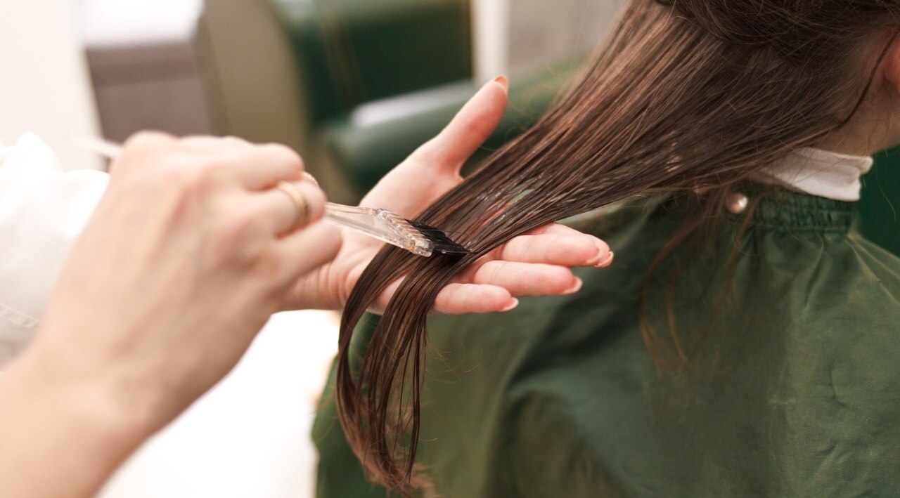 How-Hair-Masks-Work-to-Reduce-Hair-Fall