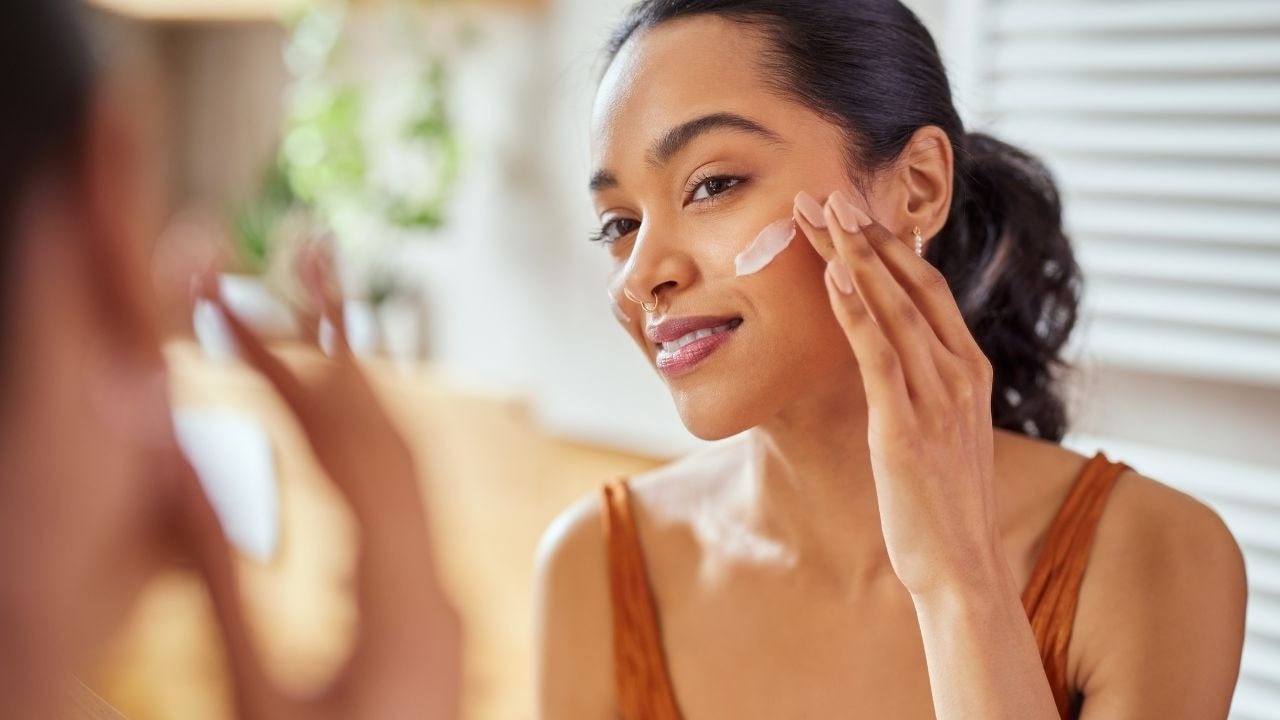 Massaging Your Face