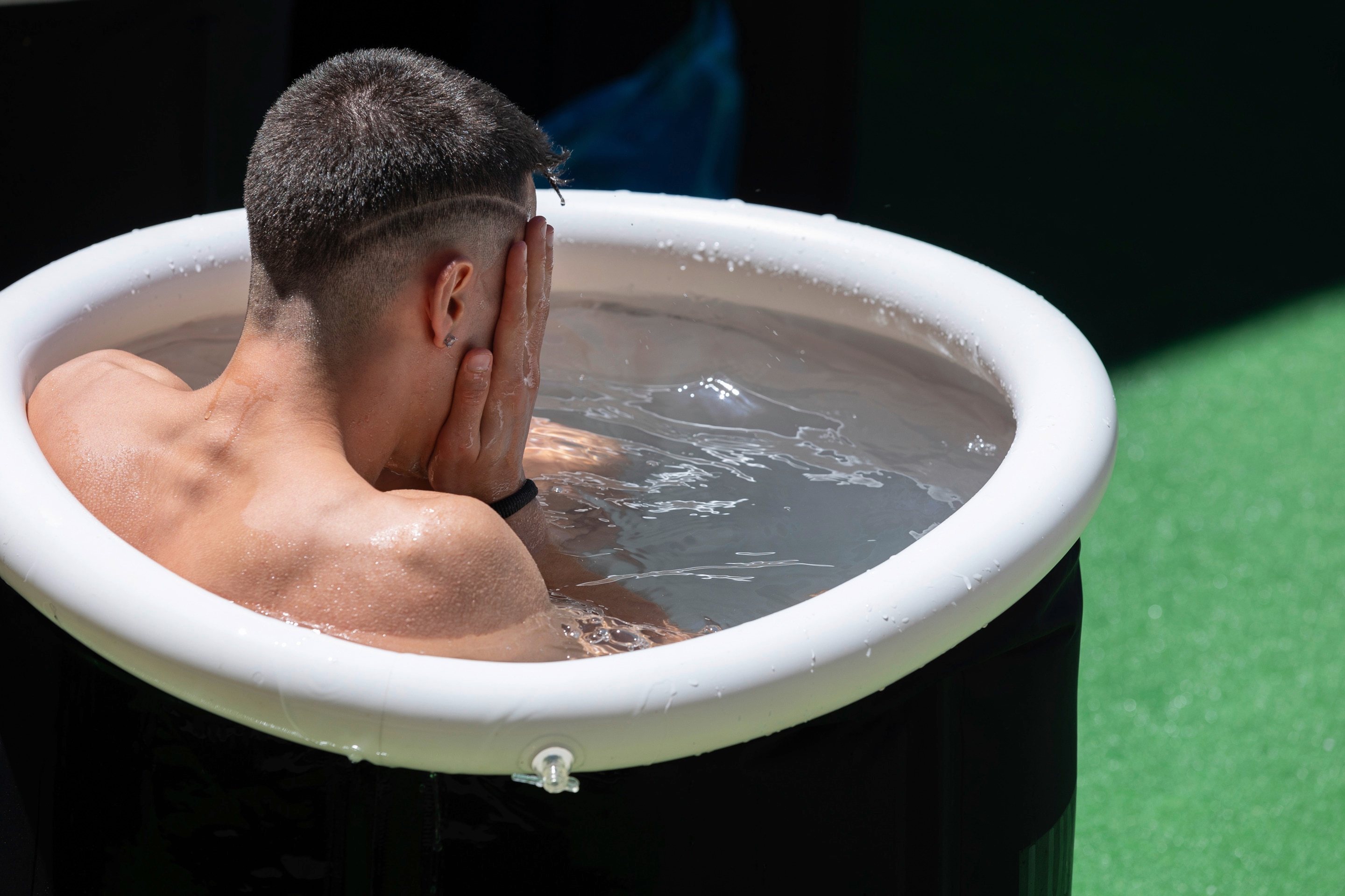 Must-Have Components of a DIY Cold Plunge