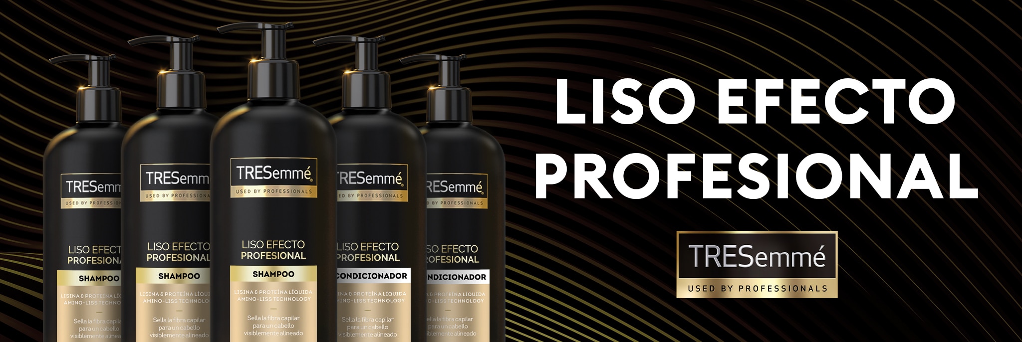 Una mujer pasándose los dedos por su largo cabello de color castaño