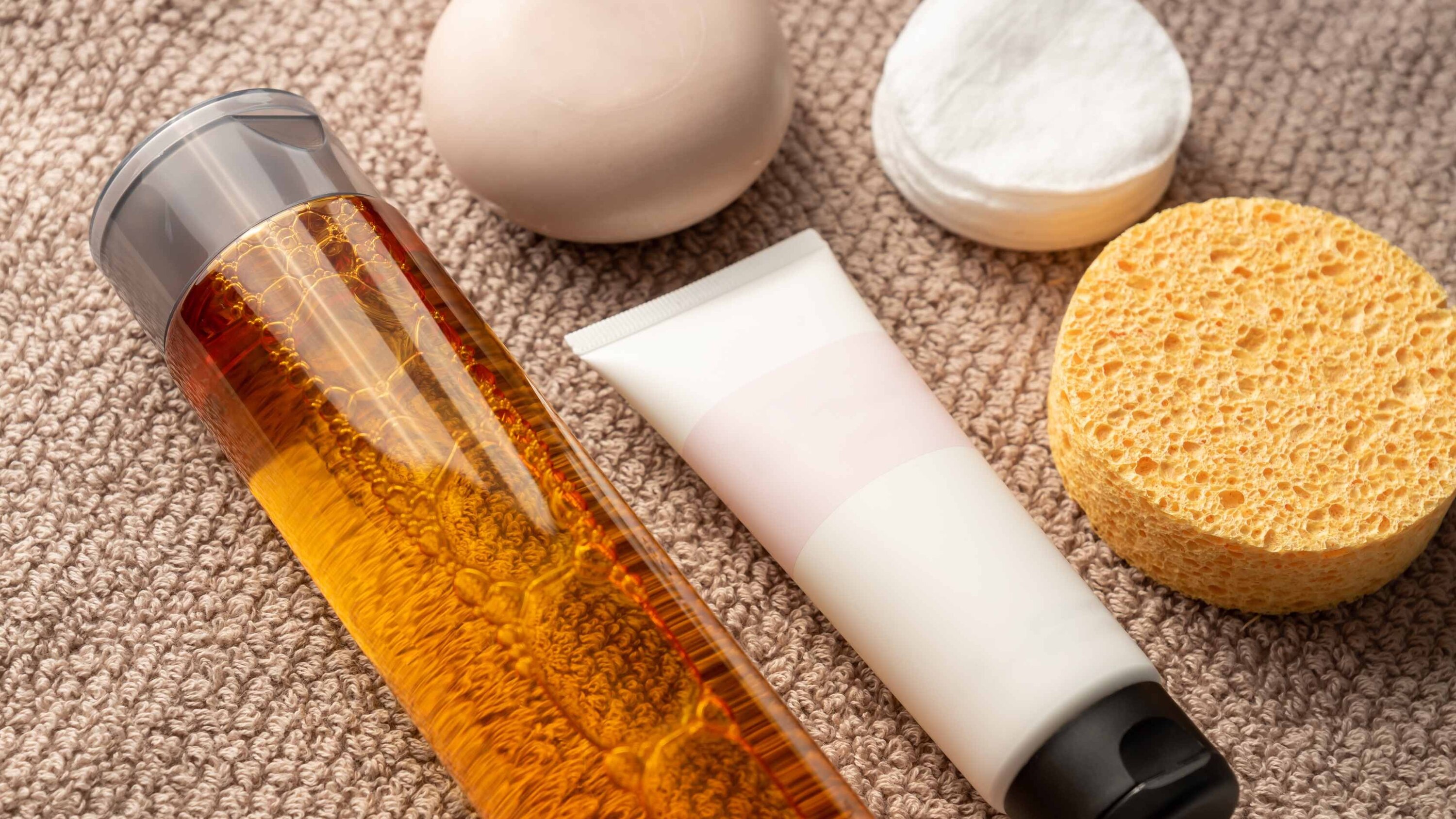 How to Choose the Best Face Wash for Oily Skin