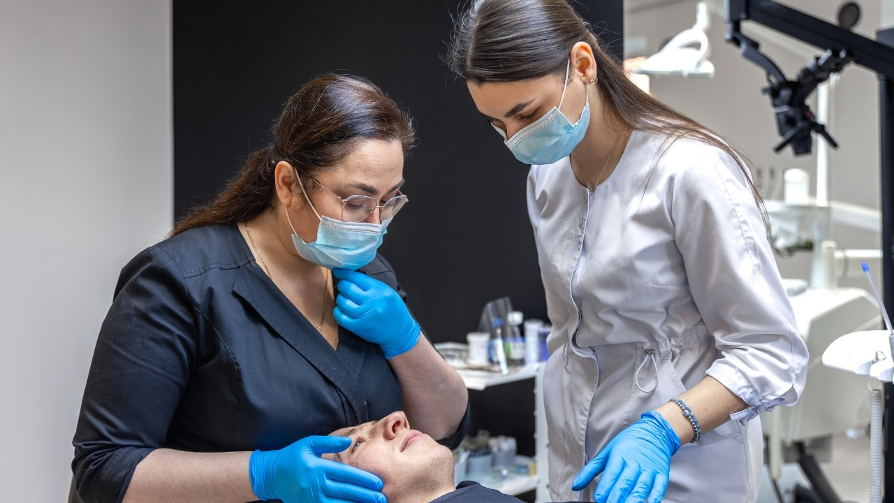 Expert Dermatologist Tips for Using Glutathione Safely