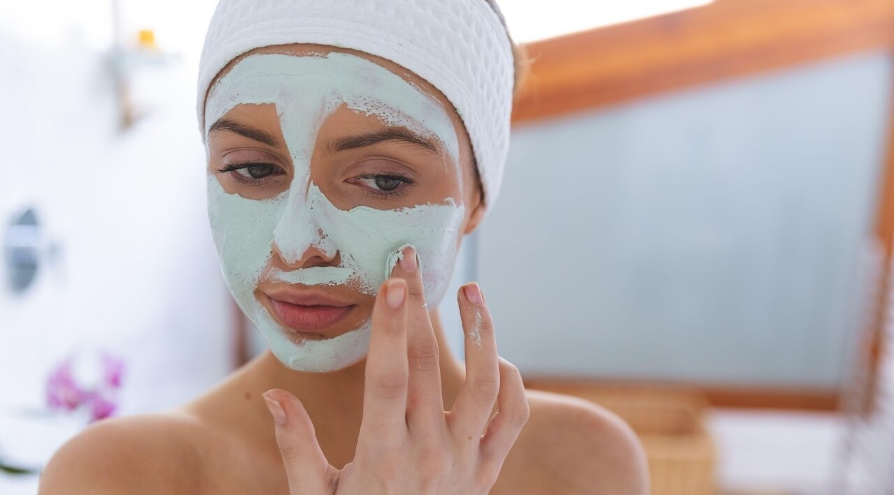 When to Use Face Packs for Maximum Glow
