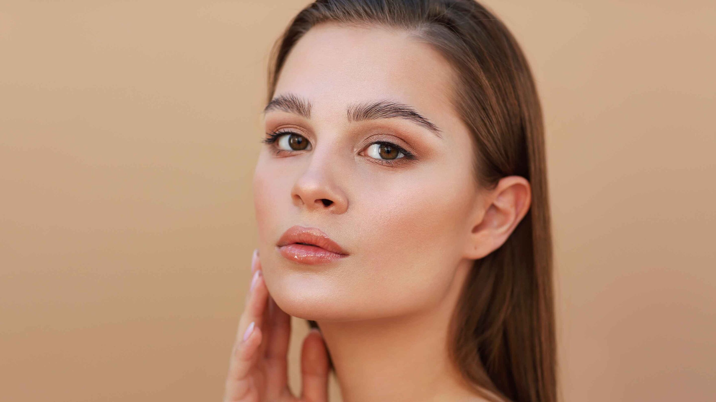How to Use Concealer to Brighten, Sculpt &amp; Correct