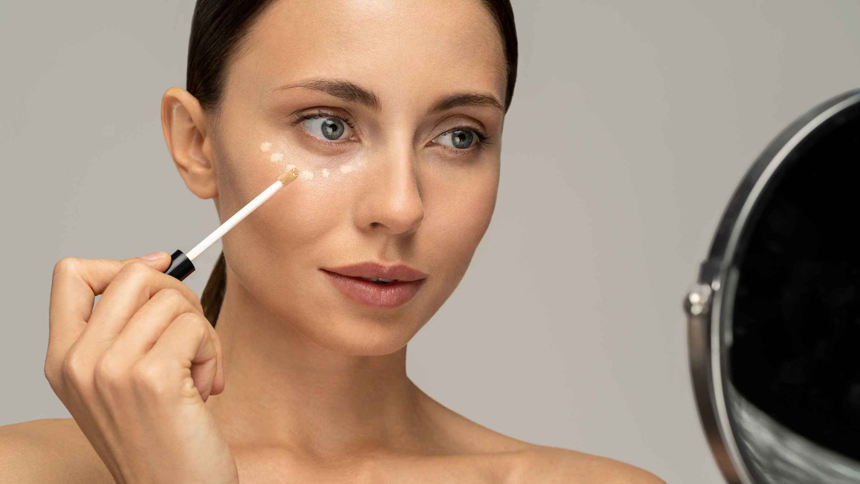 How to Apply Concealer– Step-by-Step Techniques for Different Areas