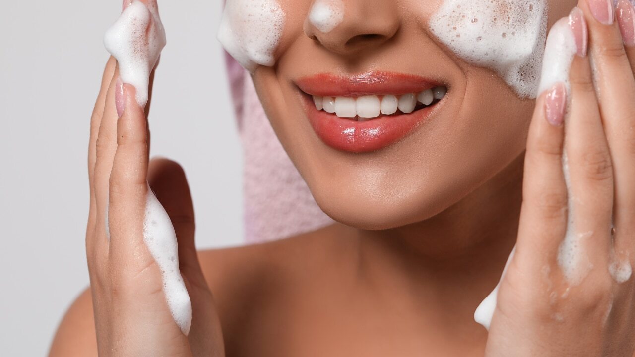 Skin Pre - Cleanse &amp; Moisturise for a Flawless Base