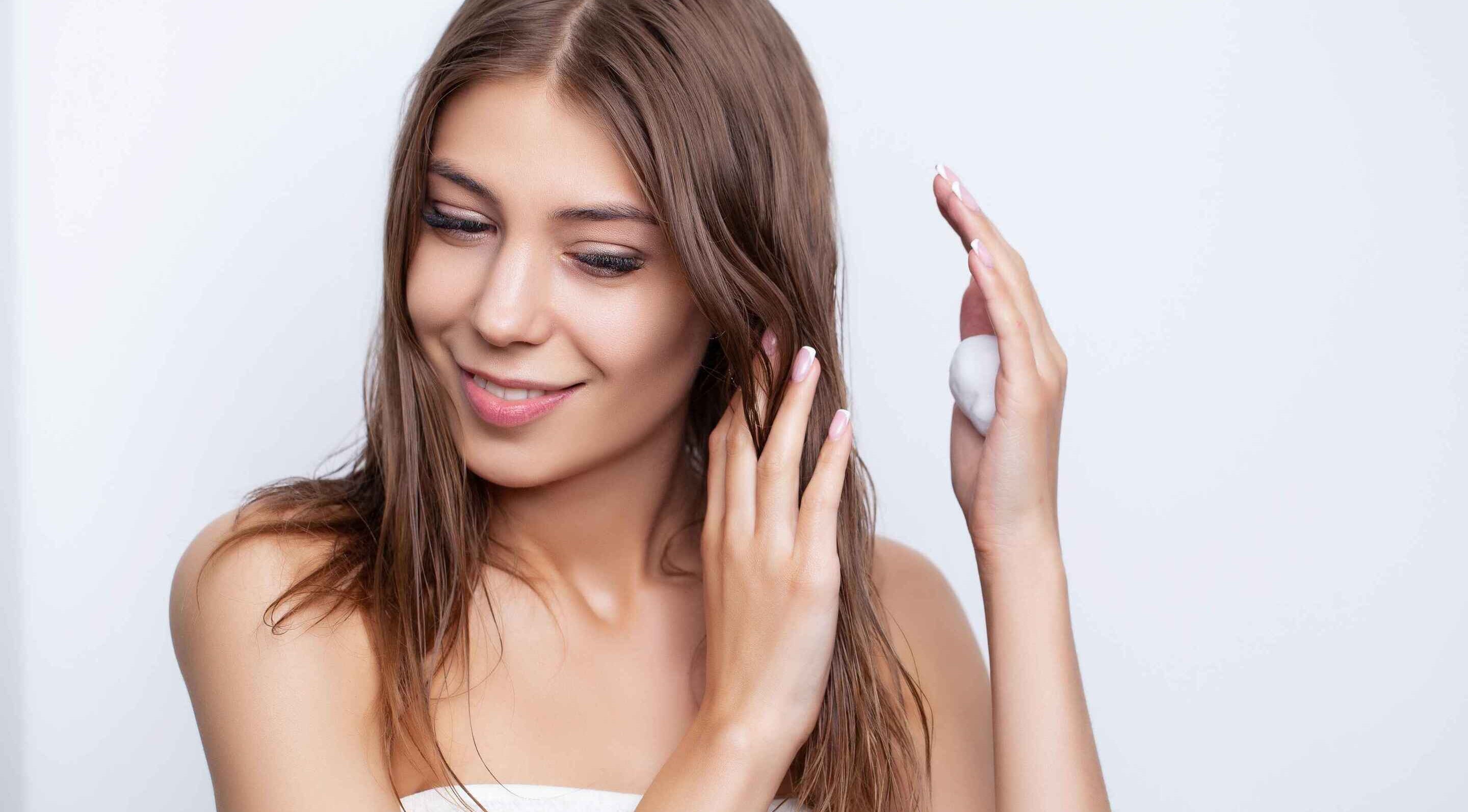 How to apply a leave-in conditioner?