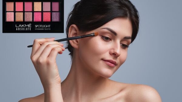 Eyes on You: A step-by-step Guide to Flawless Eye Makeup