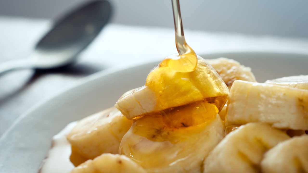 For skin dryness – Aloe Vera + Banana + Honey