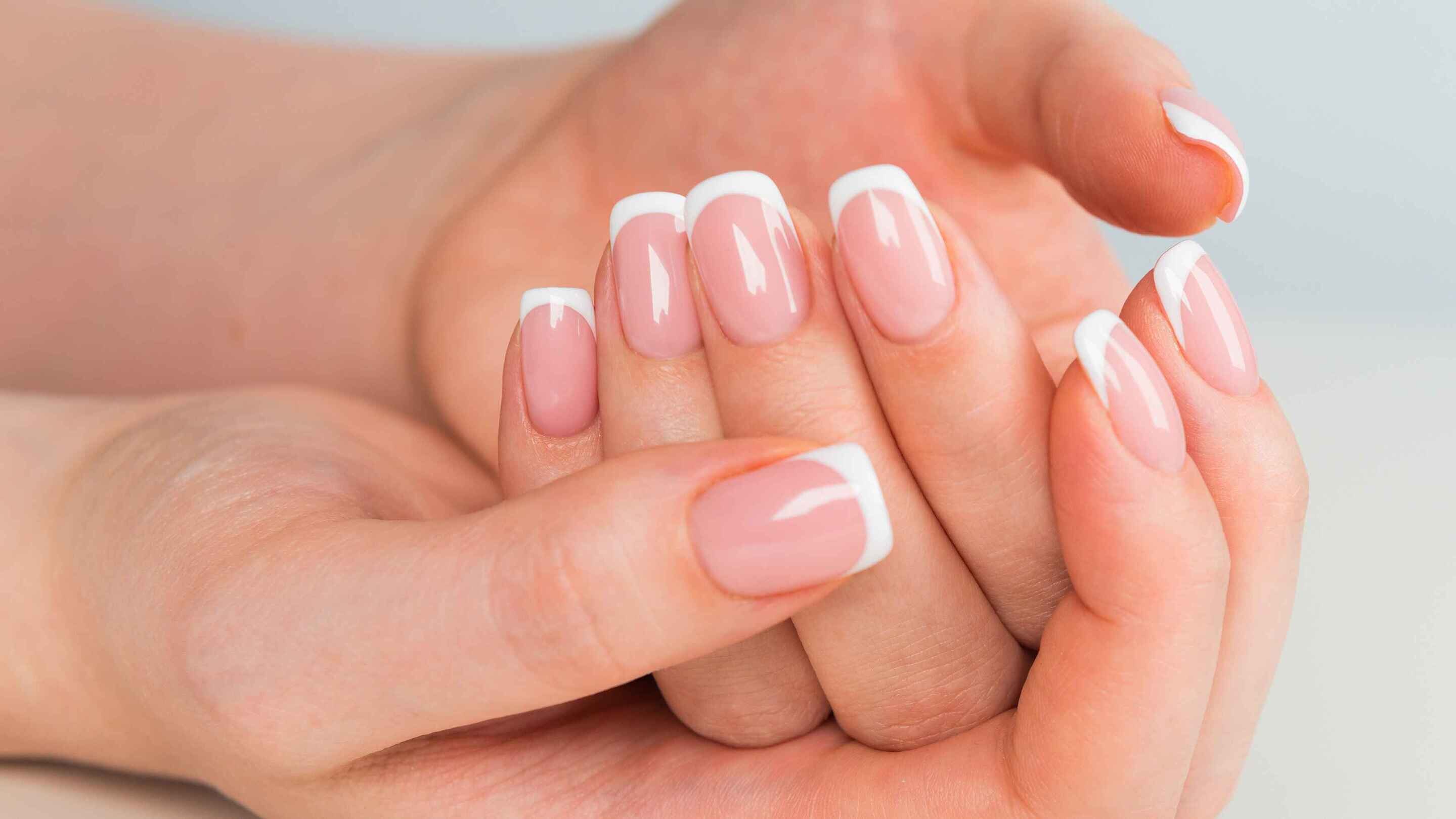 Healthy nails 