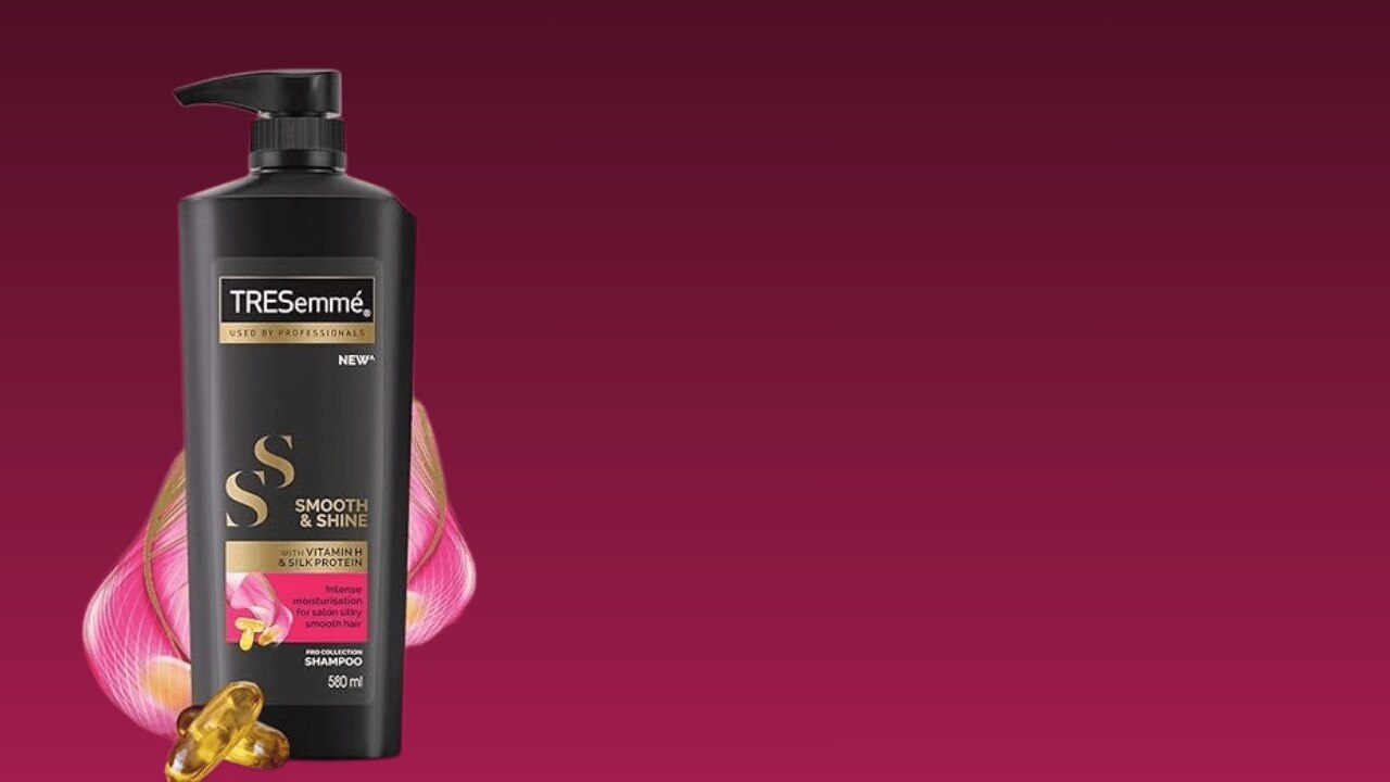 TRESemmé Smooth &amp; Shine Shampoo