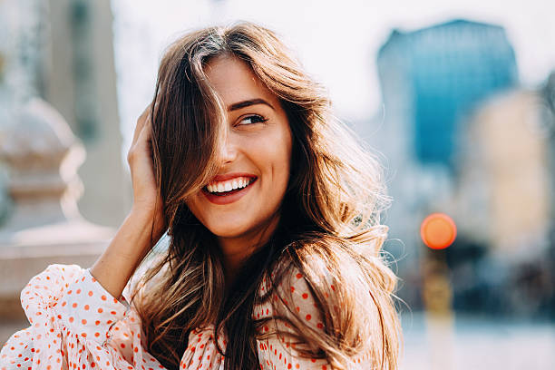 Chic Chills: Top 5 Hair Care Tips For A Fabulous Winter Mane