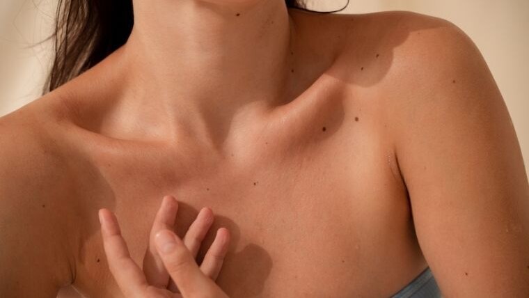 Keeps skin moisturised 