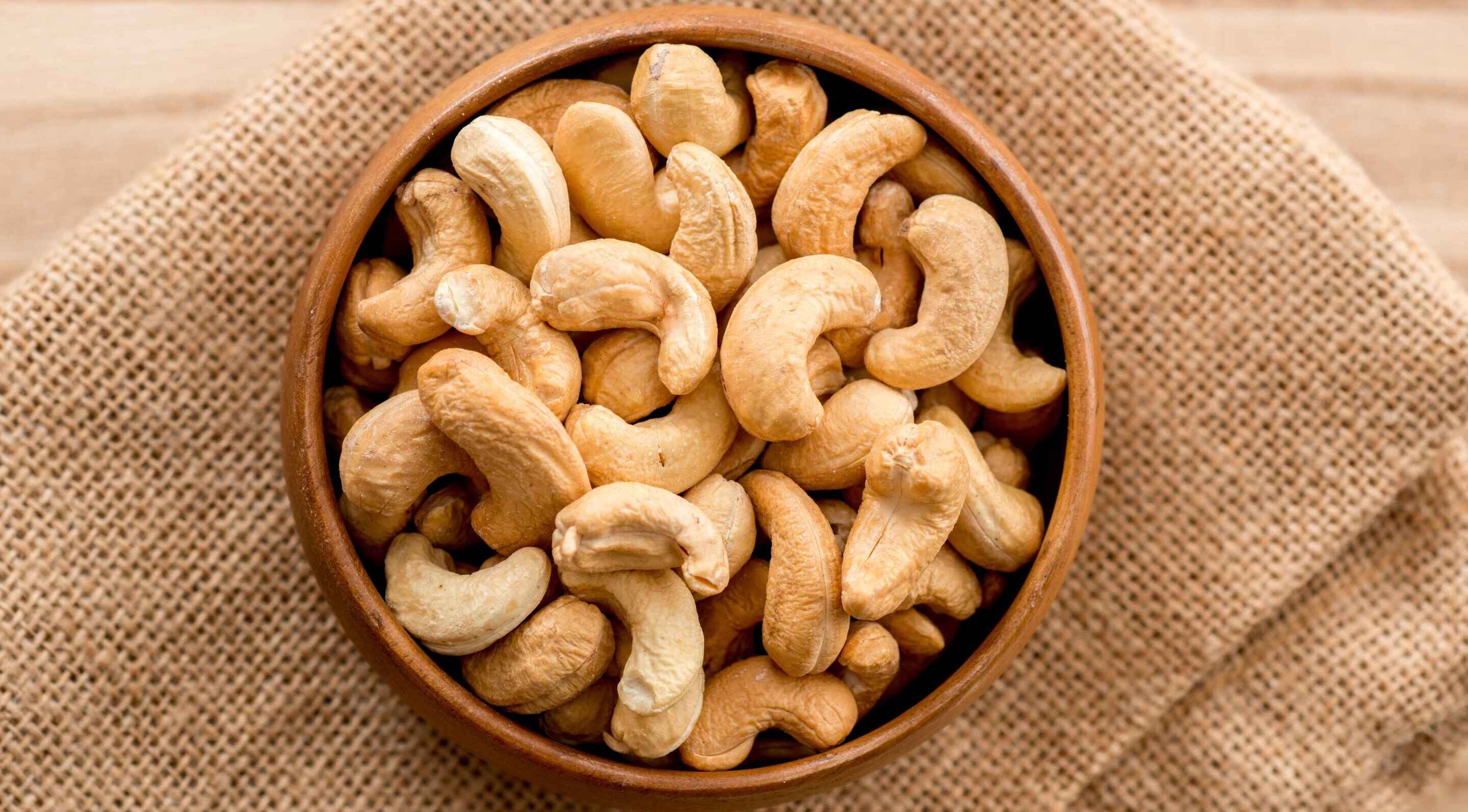 What are the various cashews benefits?