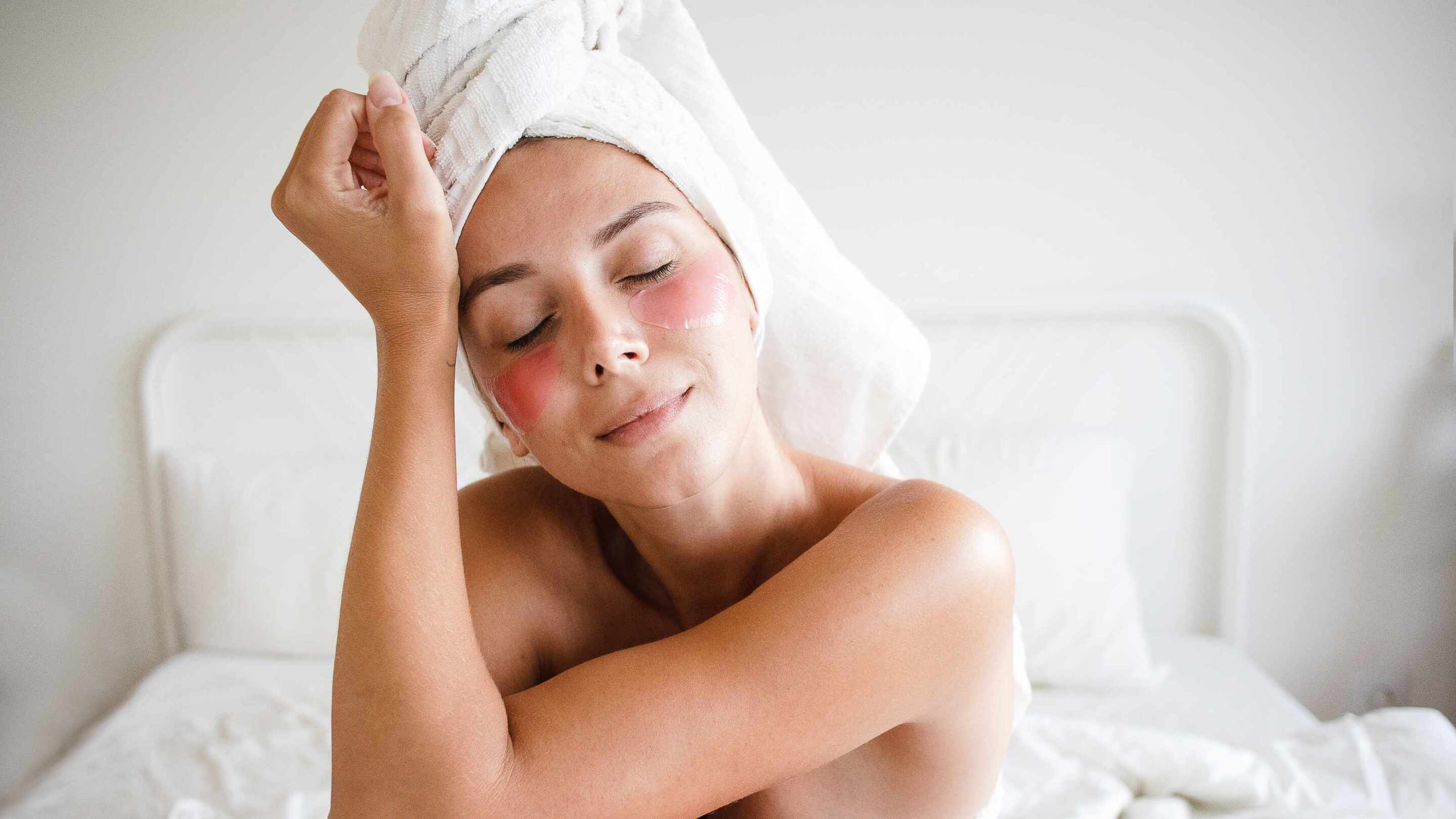 What Causes Puffy Eyes in the Morning?