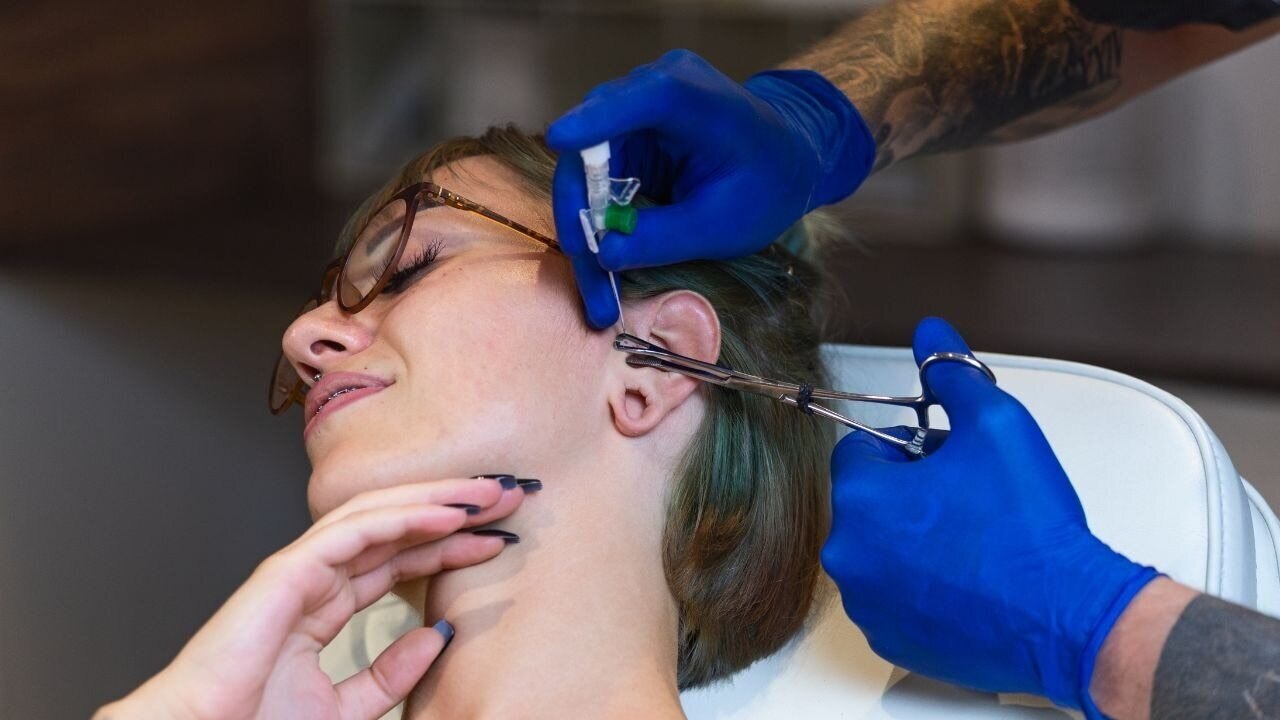 Needle piercing 