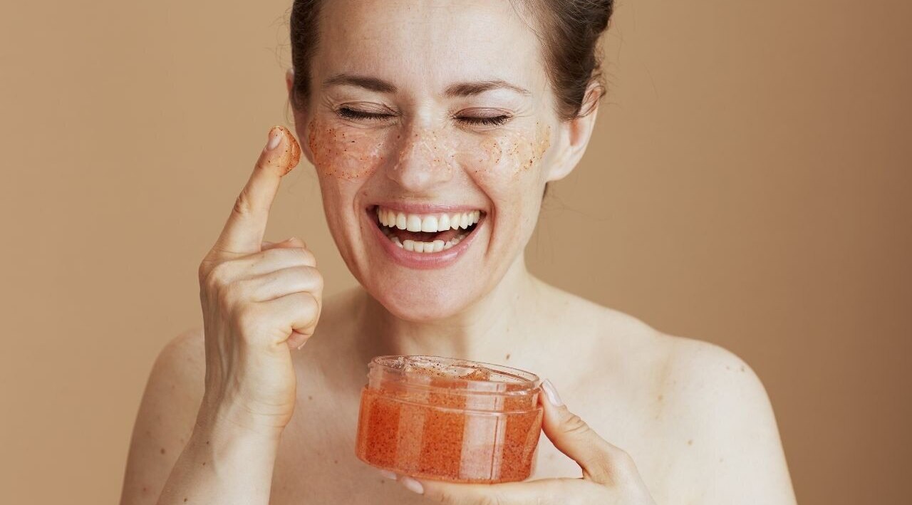 Sulphur for fungal acne