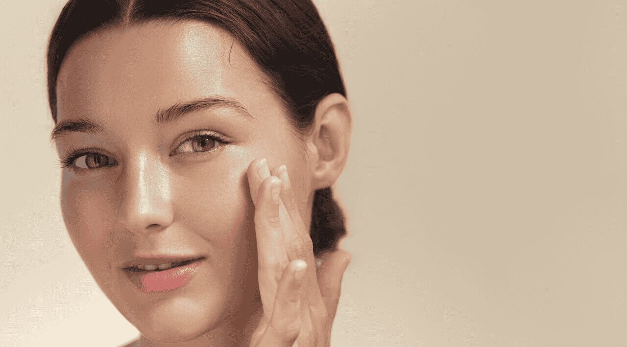 Brightens Complexion