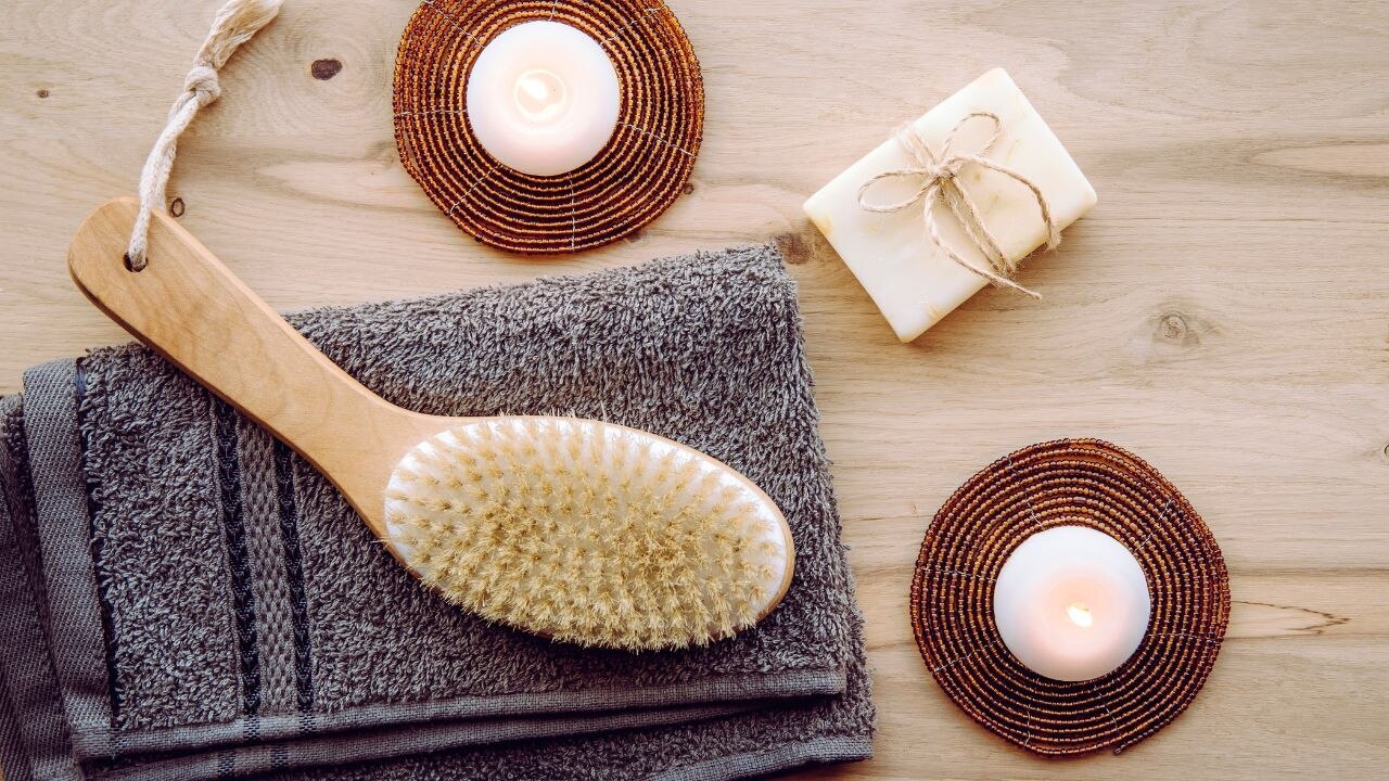 - Eliminates toxins from the body