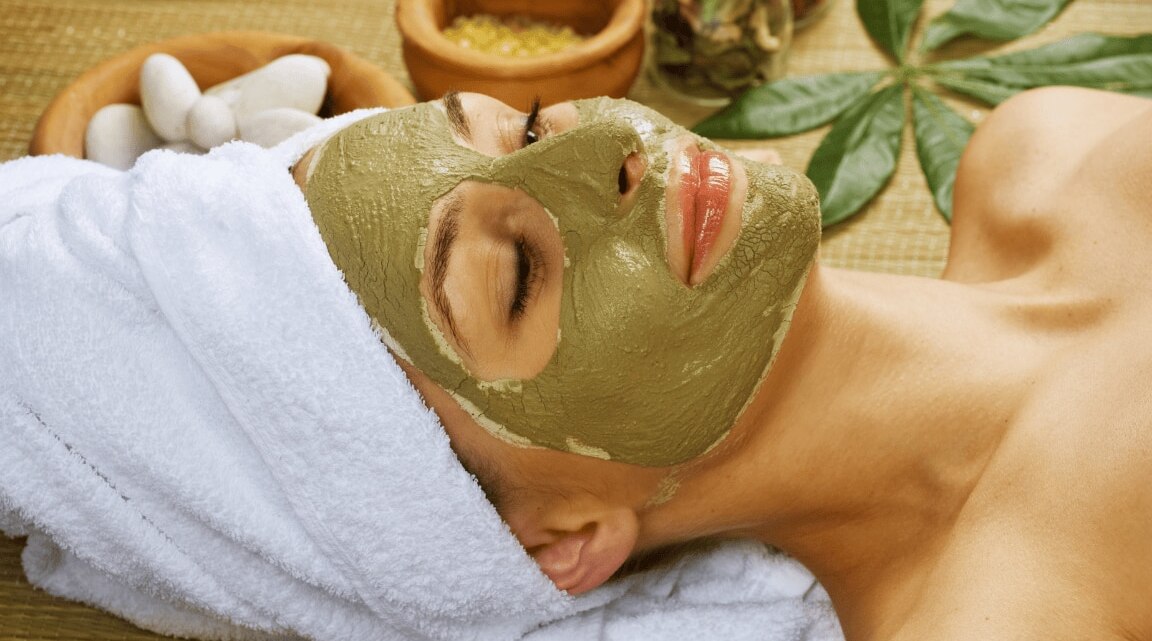 Facial For Pimples: The Best Way To Beat Acne