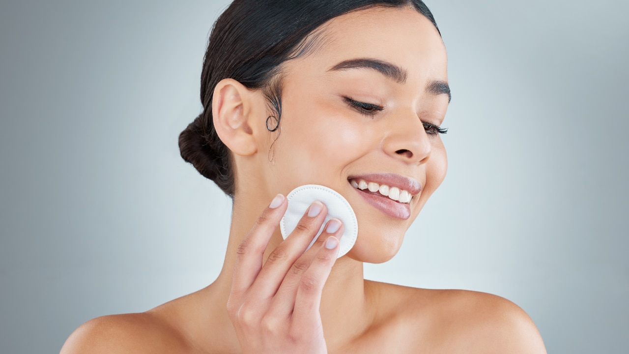 5.Keep your skin clear by using physical exfoliants