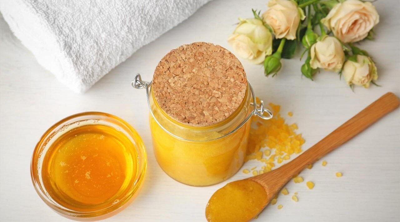 Step 5: Papaya and honey mask