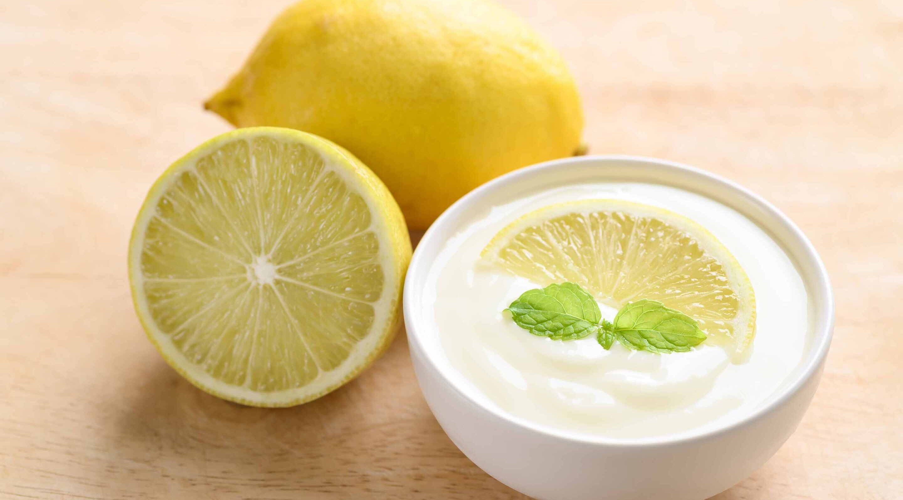 Reverses tan and lightens dark spots