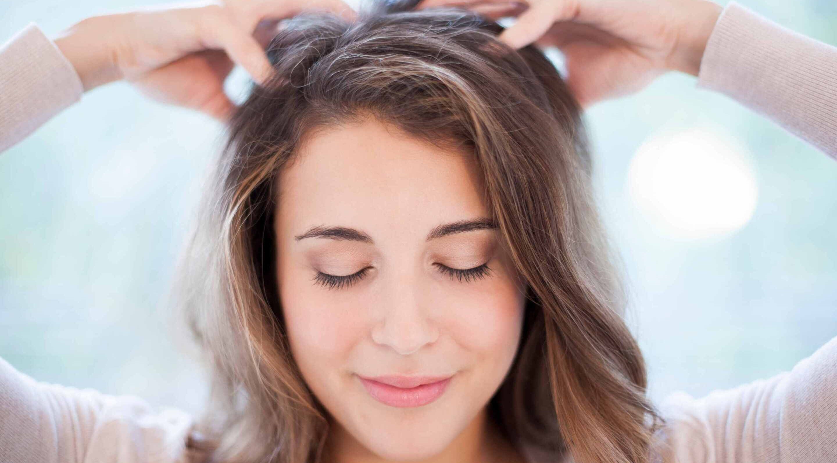 Treats dandruff and itchy scalp