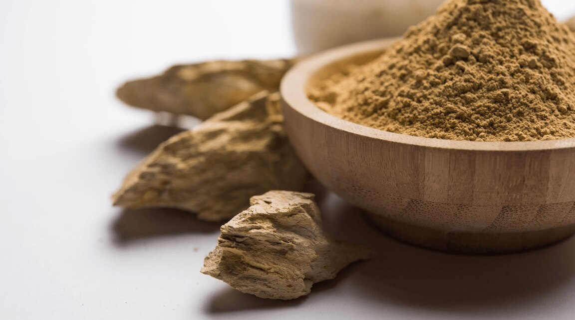 How to use Multani Mitti for Pimples