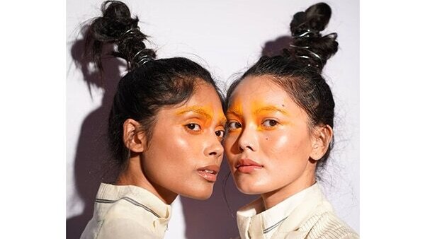 Glossy and graphic