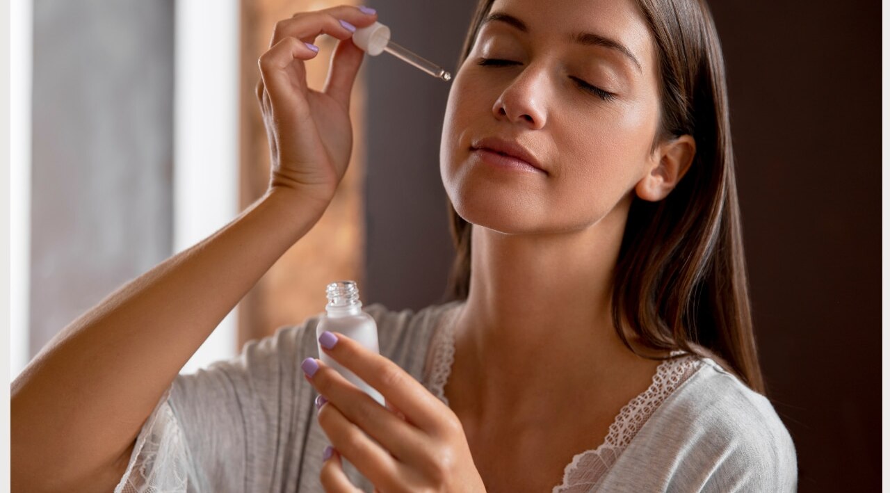 What Is Niacinamide and What Does It Do?