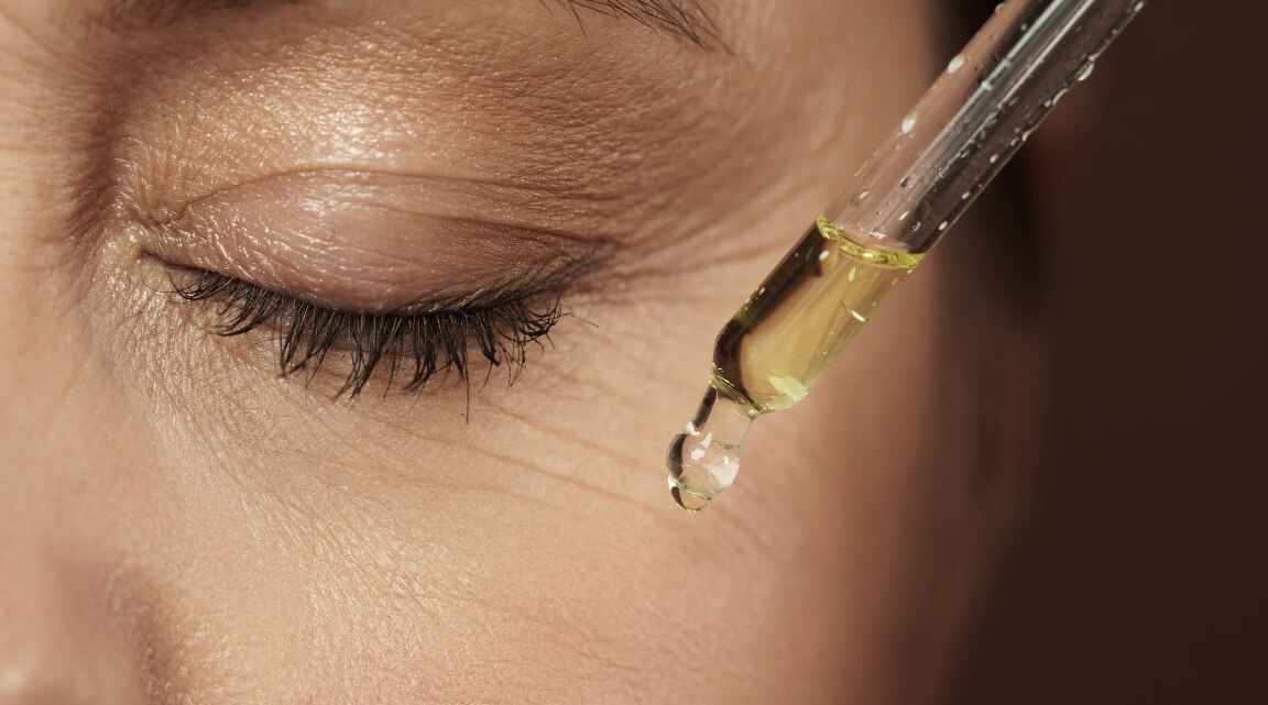 Niacinamide for Skin: Top Benefits, Uses & How to Add It to Your Routine