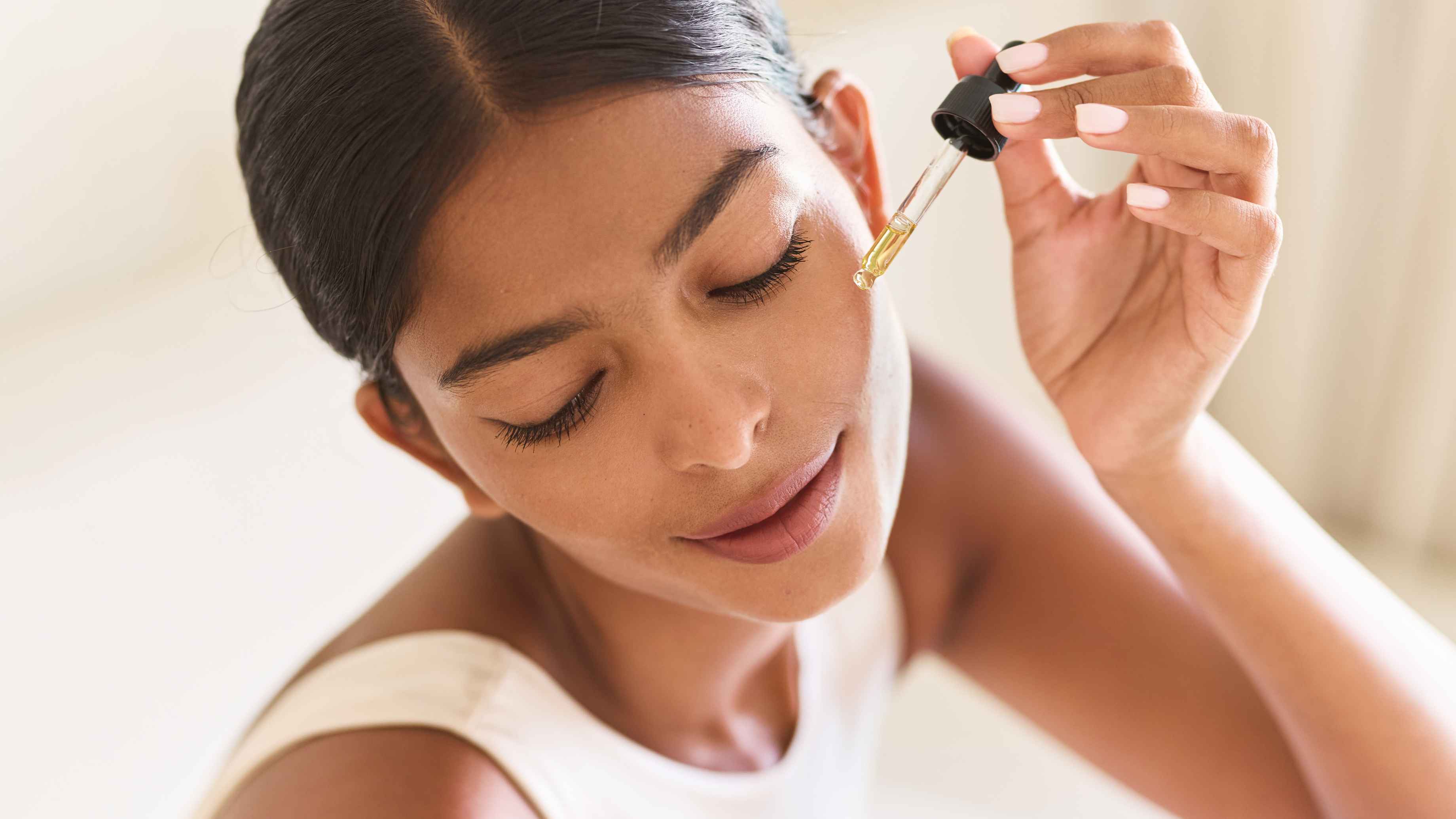 Step 3: Apply 2–3 Drops of Serum