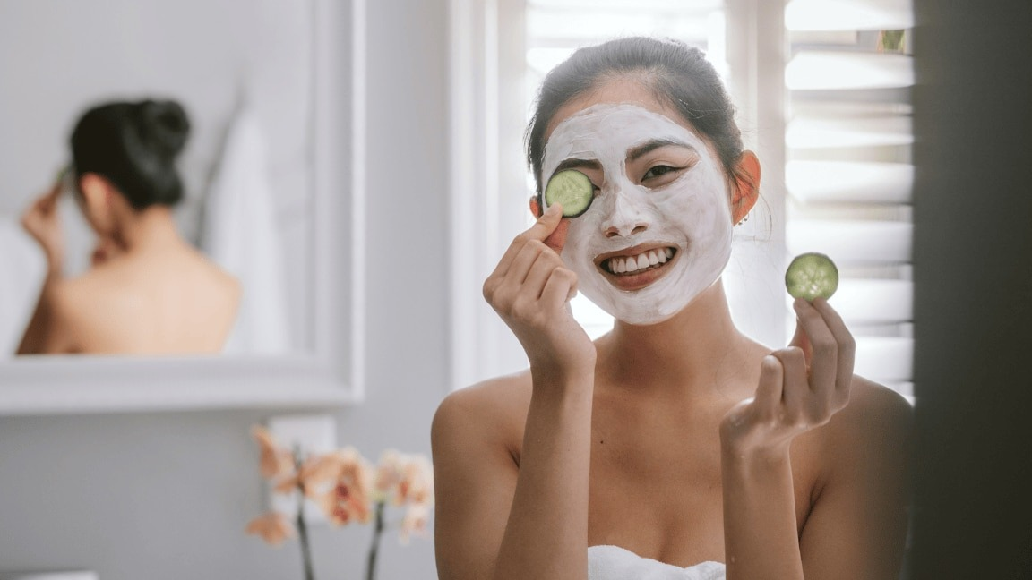 7 Face Packs For Pimples That Will Actually Work