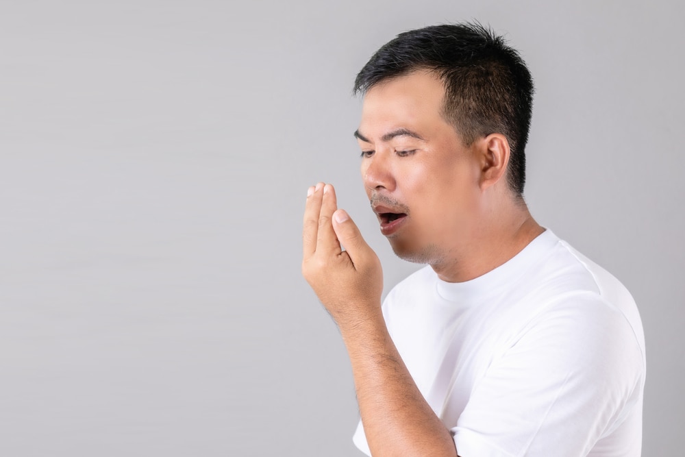 bau mulut tercium dari jauh