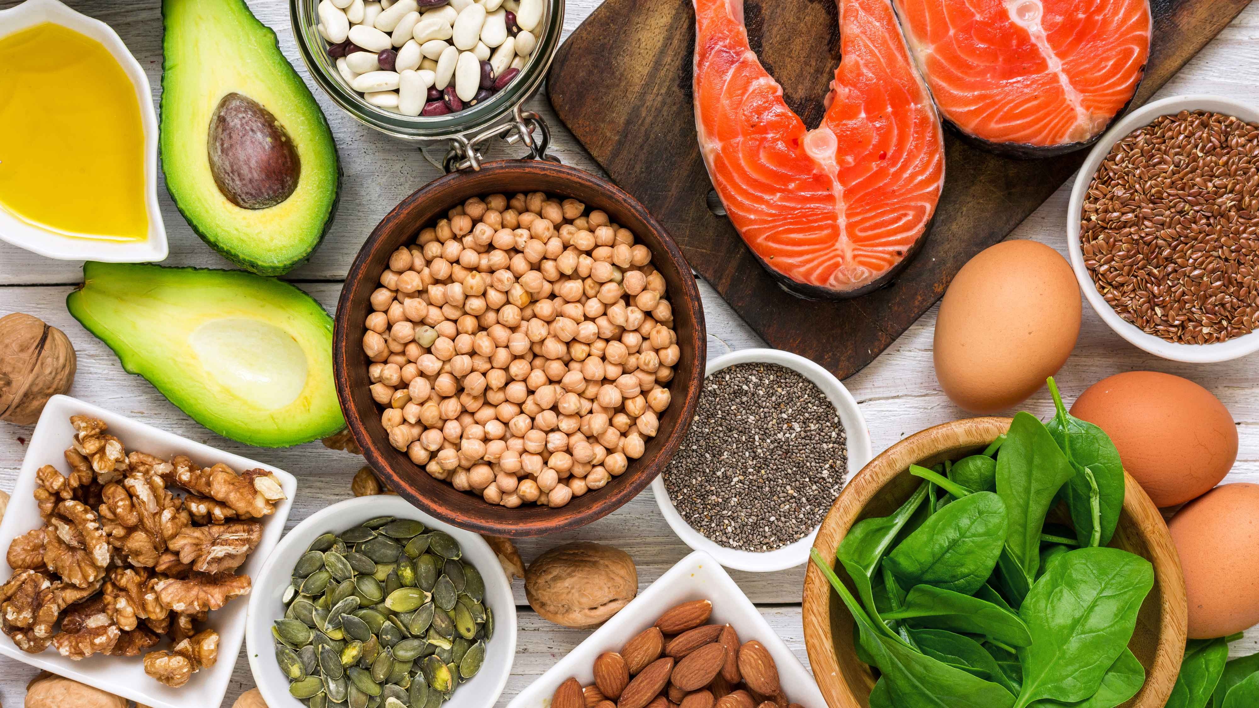 Omega-3 Fatty Acids: Healthy Fats for Scalp & Shine
