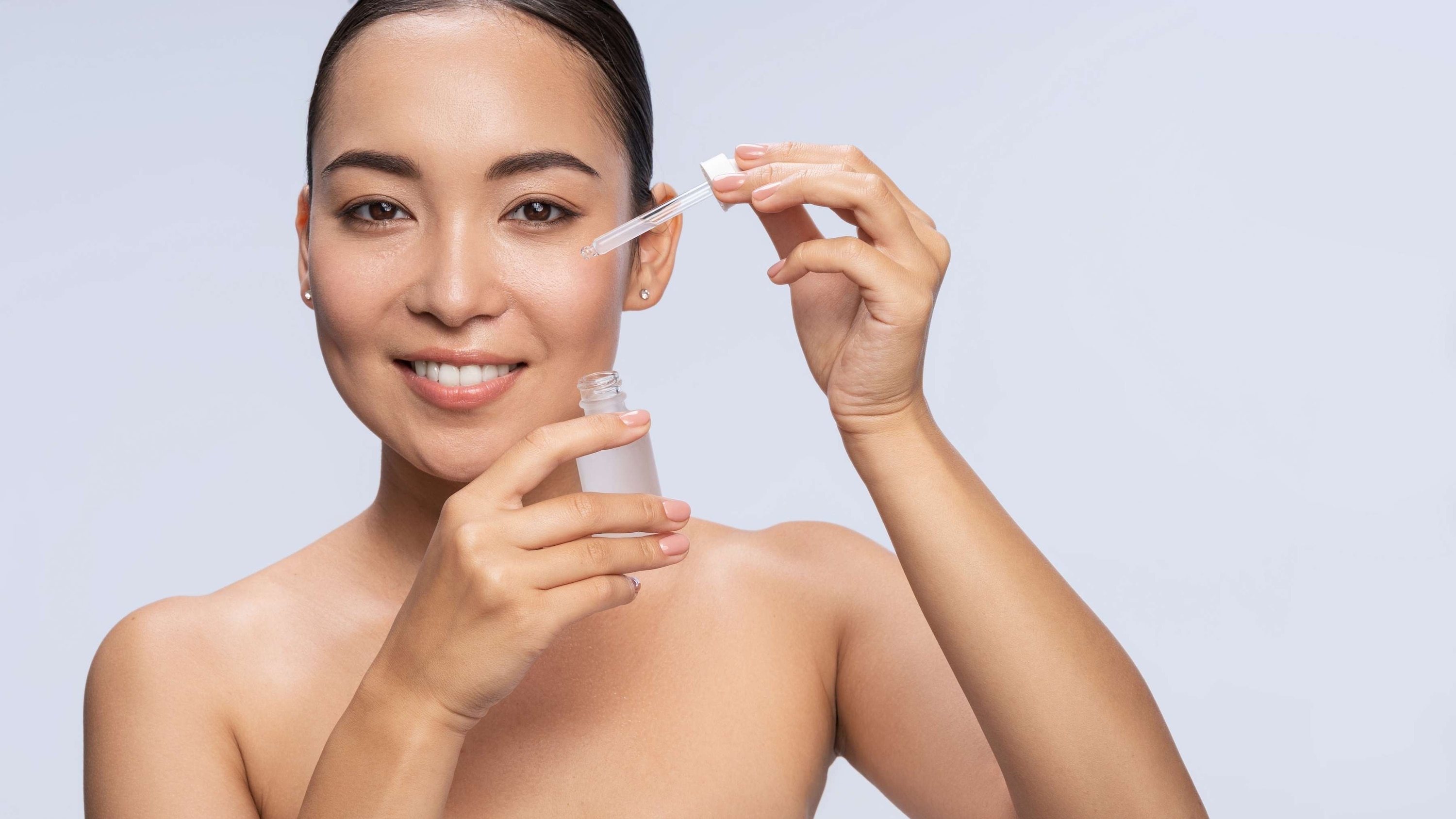 Image of Salicylic Acid Serum: Benefits, Uses & How to Apply for Acne-Free Skin